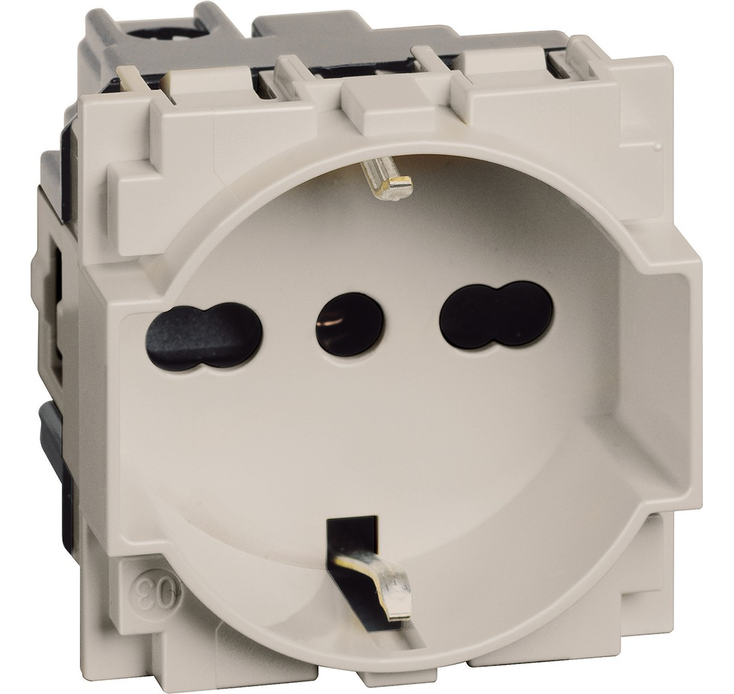 .NOW ENCHUFE UNIVERSAL SCHUKO ARENA KM4140A16
